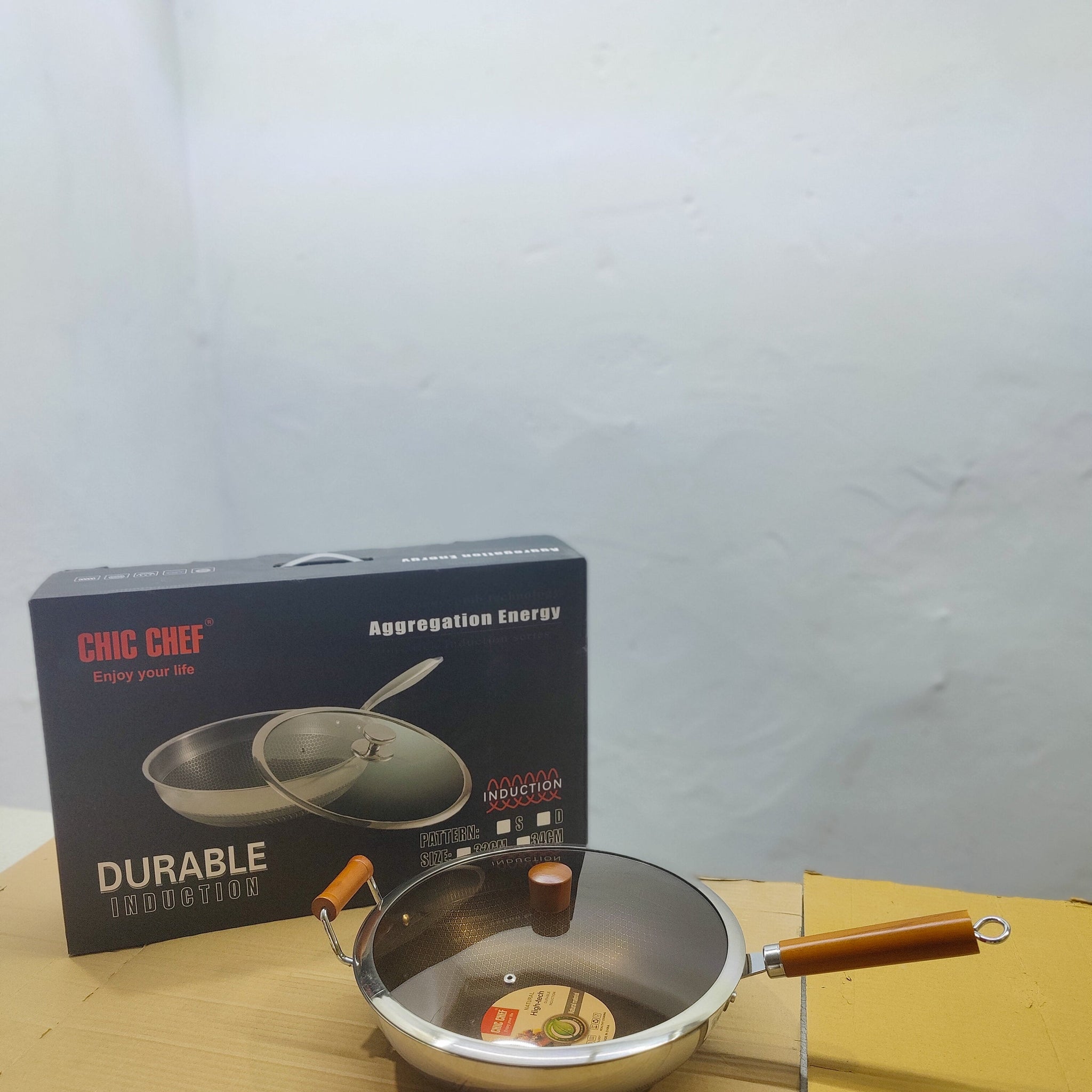 Imported Honeycomb Frying Pan 32cm