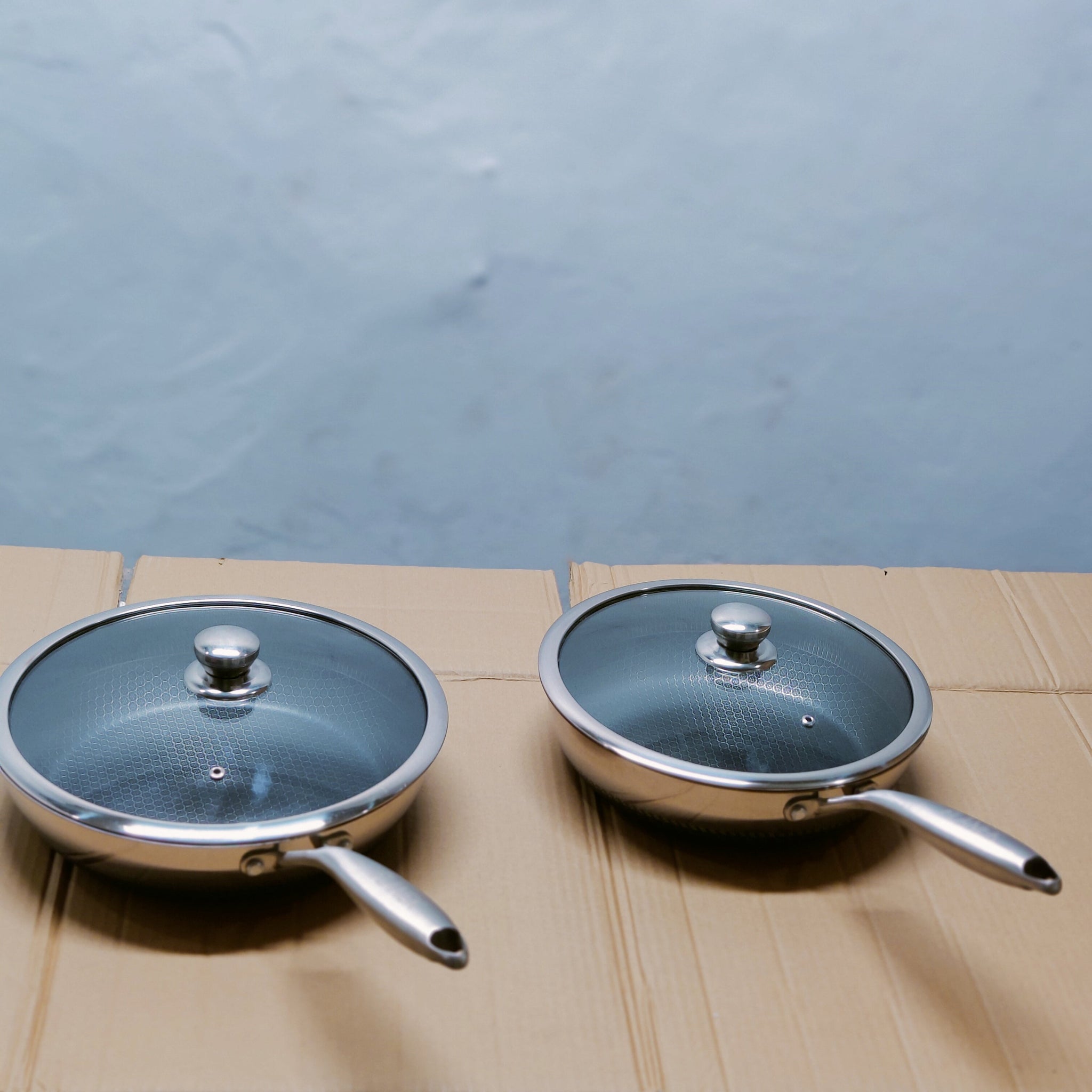 Imported Honeycomb Frypan Laser Crafted Pan with Lid