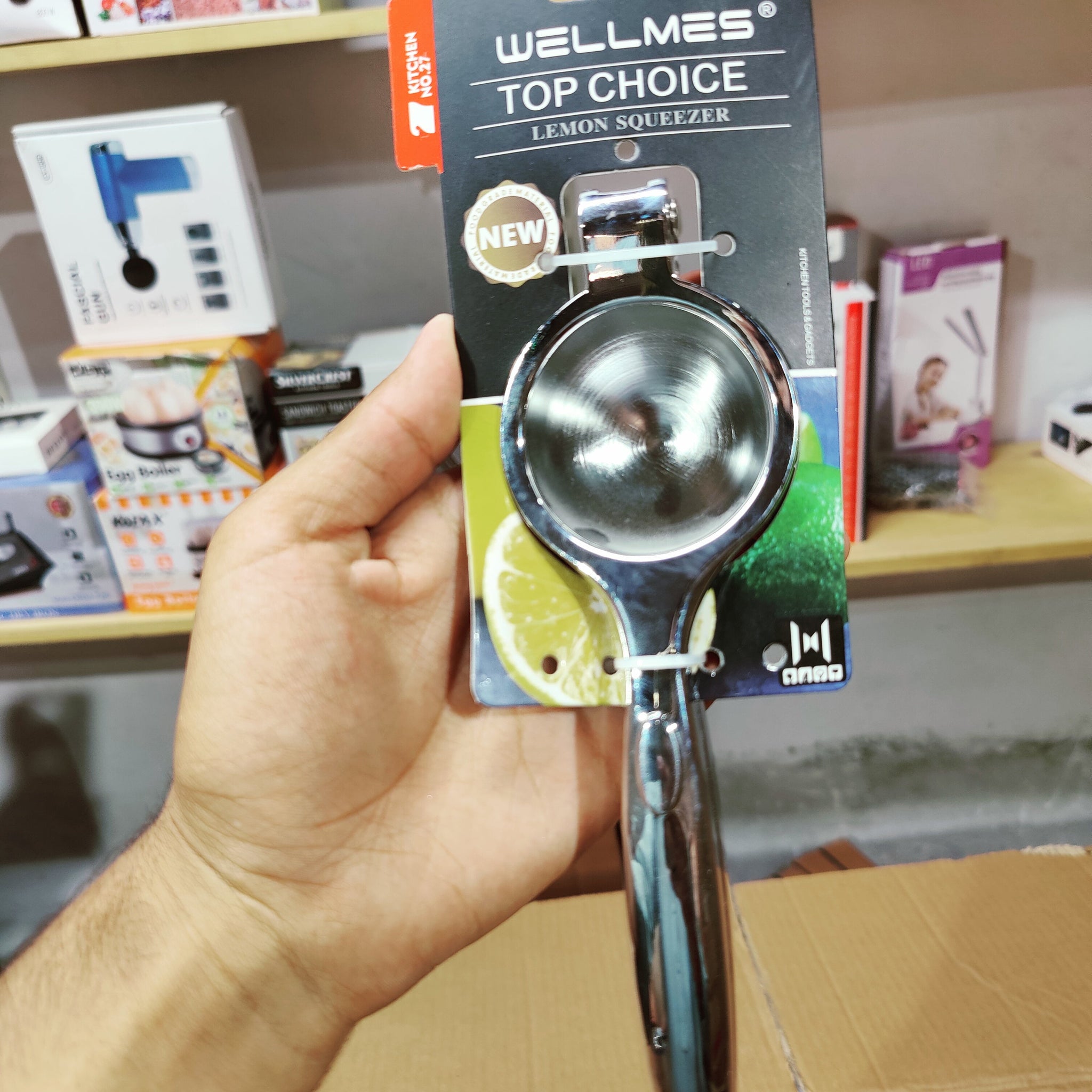Wellmes Lemon Squeezer Stainless Steel